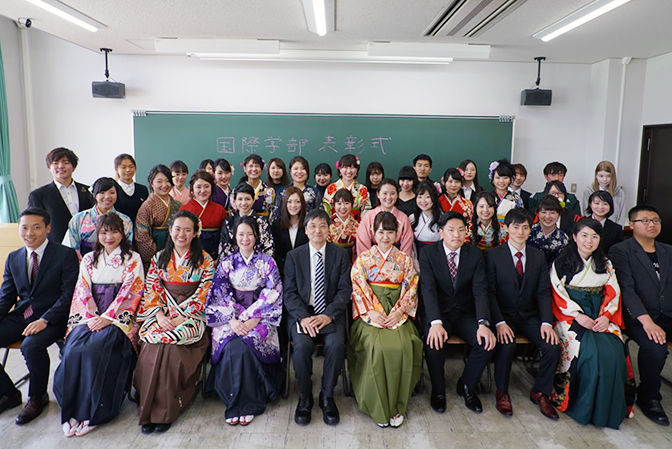 成29年度学部表彰式、卒業記念パーティー2