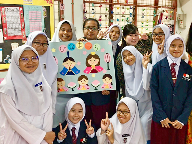 日本語パートナ―ズ」でマレーシアで日本語教育に従事、卒業生の兵庫里奈さん4