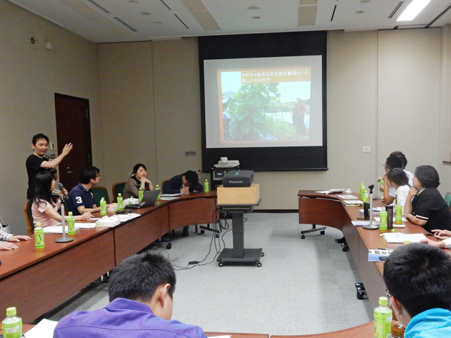 中国・山東理工大学農業工程及び食品科学学院一行が国際学部を訪問3
